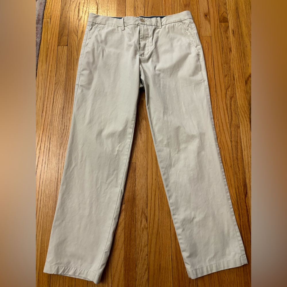 Men’s Gap Straight Fit Khakis